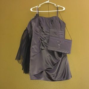 Caracol grey dress. matching purse and tulle. Corset back. Removable straps.